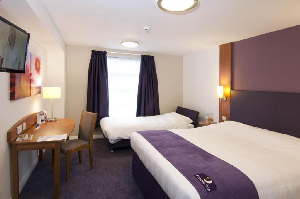 Premier Inn Bournemouth East Oda fotoğraf
